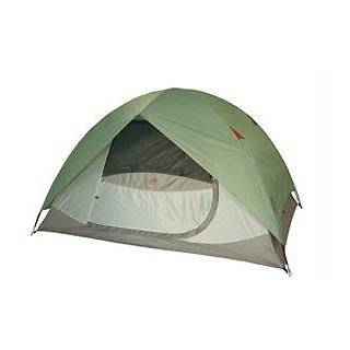   Sport 7 by 7 Foot Three Person Dome Tent:  Sports
