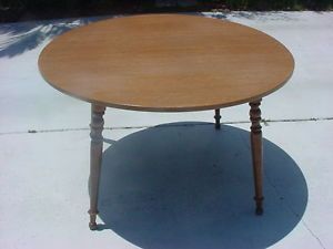 Ethan Allen Heirloom Round Dining Table Colonial Early American Furniture