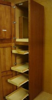 Kraftmaid Maple Kitchen Bathroom Pantry Cabinet 18 W