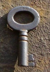 Antique Eagle Barrel Trunk/steamer Lock Key B139 