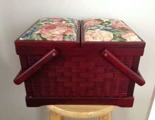 Vintage Singer Sewing Wicker Basket 