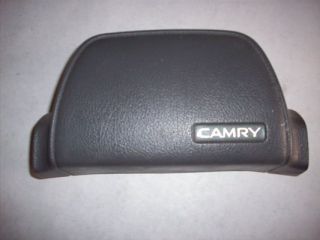 1987 1988 1989 Toyota Camry Steering Wheel Center Cover