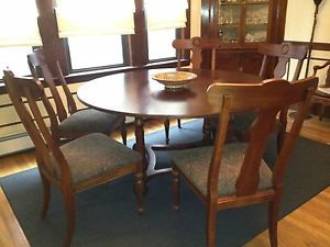 Ethan Allen British Classics Dining Room Chairs