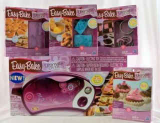 EASY BAKE OVEN MICROWAVE & STYLE TRENDY TASTESCOOKIE KIT ACCESSORIES